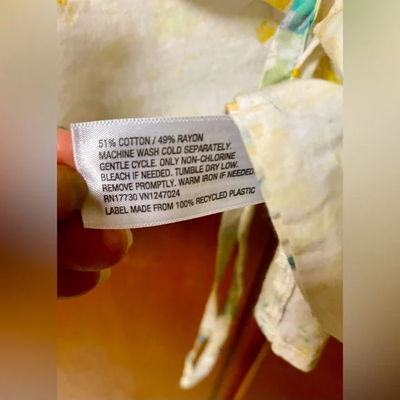 A New Day Floral Print Peplum Blouse size medium - Picture 9 of 10